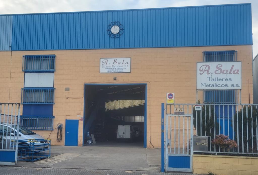 Nave industrial de Talleres Sala Nave industrial de Talleres Sala